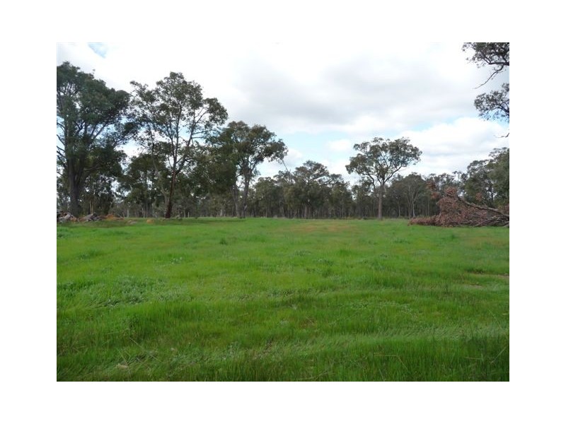 Off Needham Road, Wooroloo WA 6558