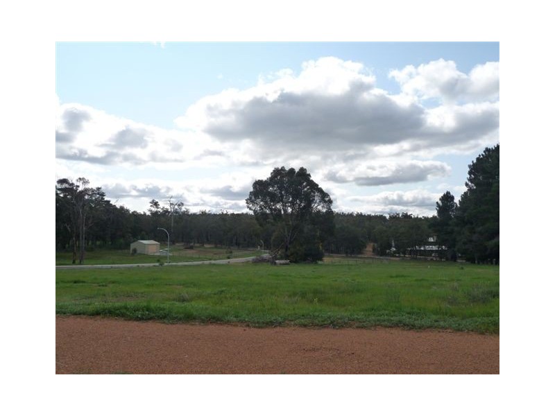 Off Needham Road, Wooroloo WA 6558