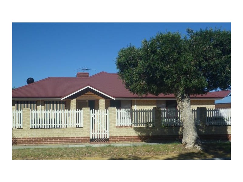 28A Wellaton Street, Midvale WA 6056