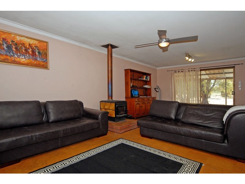 339 Padbury Avenue, Millendon WA 6056