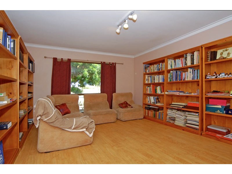 339 Padbury Avenue, Millendon WA 6056