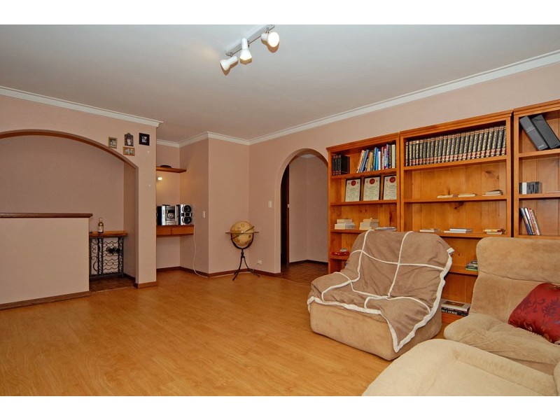 339 Padbury Avenue, Millendon WA 6056
