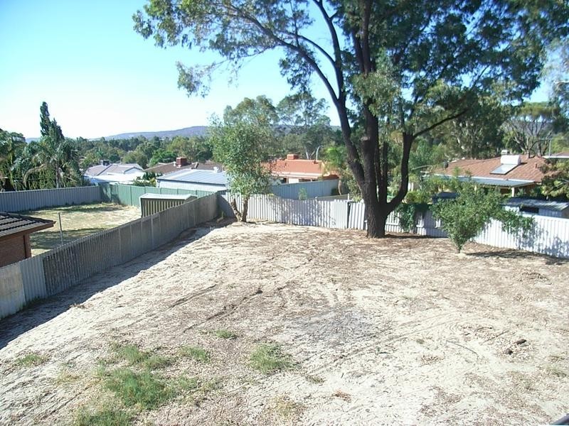 15A Northend Close, Swan View WA 6056