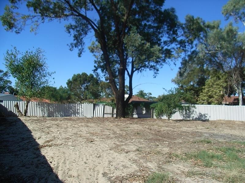 15A Northend Close, Swan View WA 6056