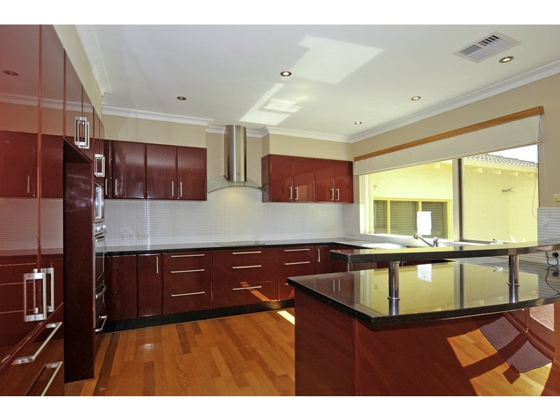 5 Viewway, Swan View WA 6056