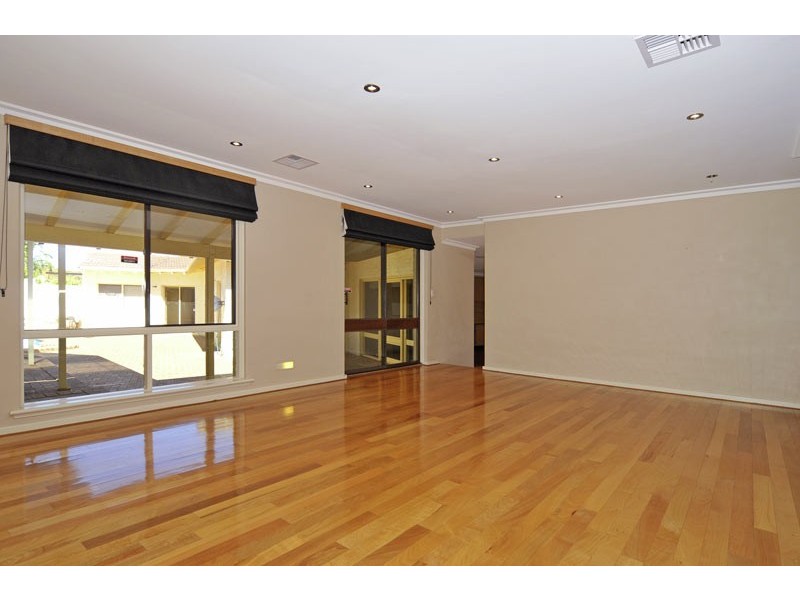 5 Viewway, Swan View WA 6056