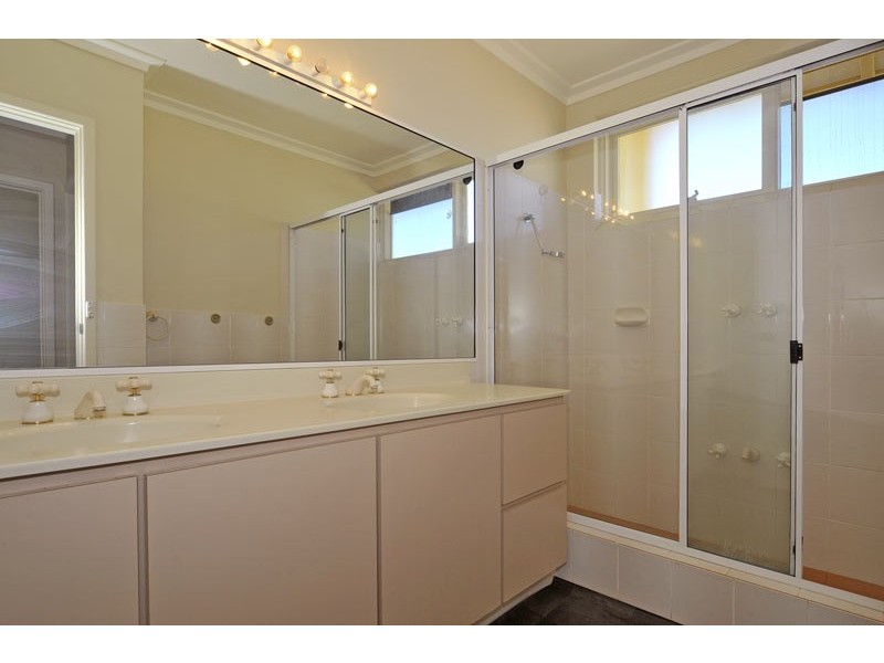 5 Viewway, Swan View WA 6056