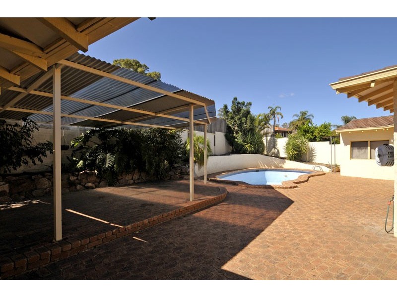 5 Viewway, Swan View WA 6056