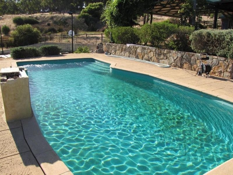 723 Berry Road, Gidgegannup WA 6083