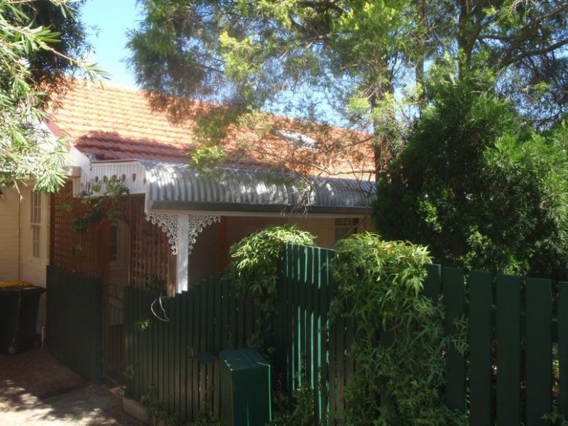 21 Clianthus Way,, Koongamia WA 6056