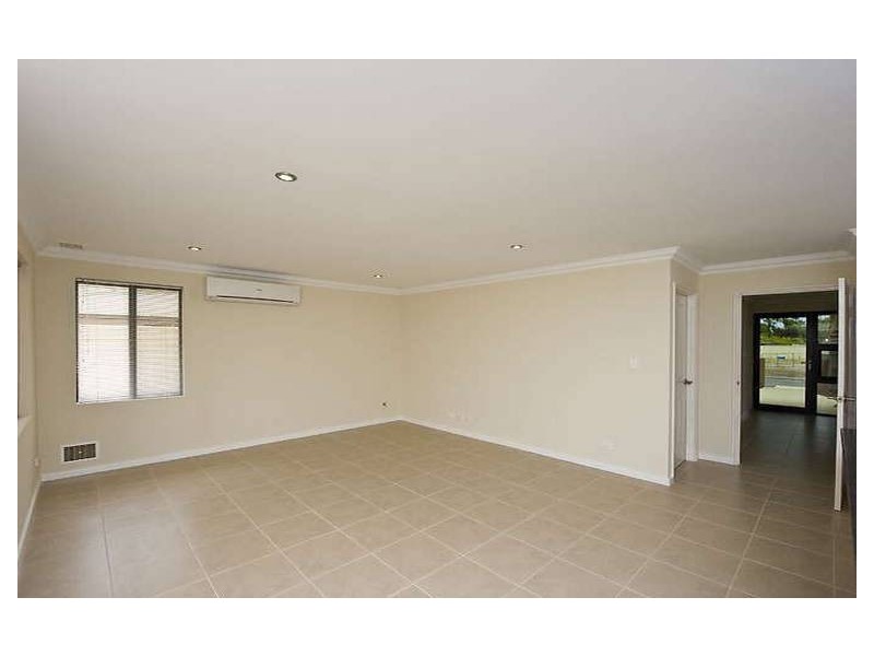 1/45 Ferguson Street, Middle Swan WA 6056