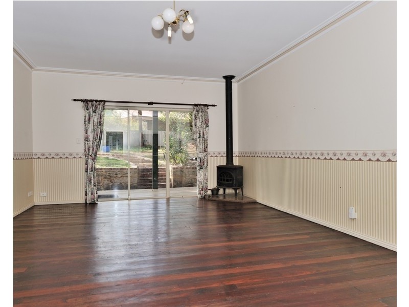 114 Innamincka Road, Greenmount WA 6056