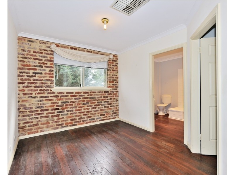 114 Innamincka Road, Greenmount WA 6056