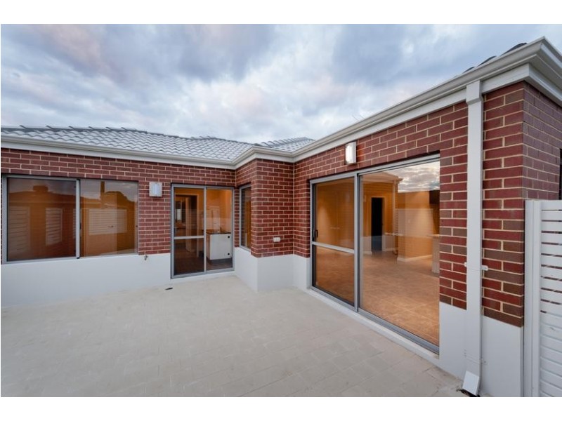 1/30 George Street, Midland WA 6056