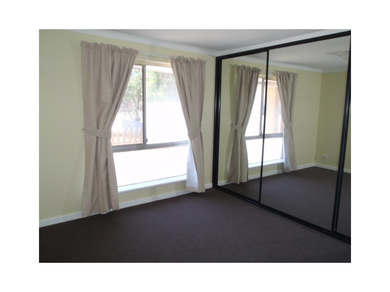 1/5A Eric Street, Midland WA 6056