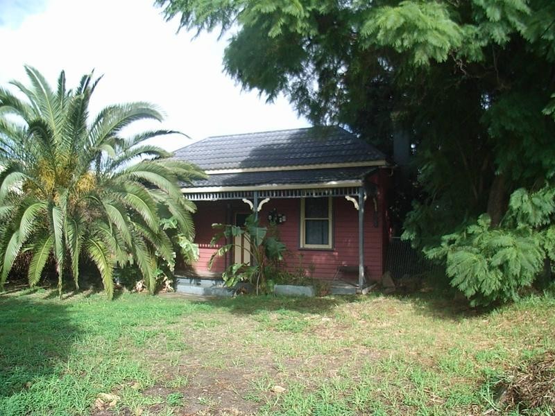 19 Kidman Avenue, South Guildford WA 6055