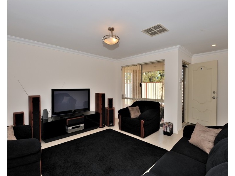 1/30 John Street, Midland WA 6056