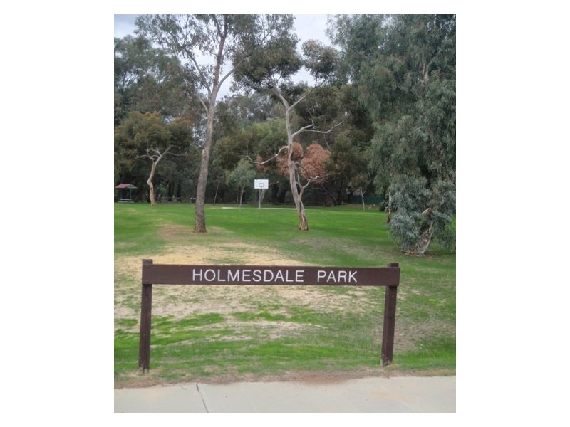 3/18 Holmesdale Road, Woodbridge WA 6056