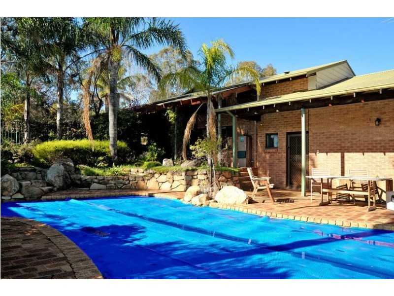 1220 Katherine Street, Helena Valley WA 6056