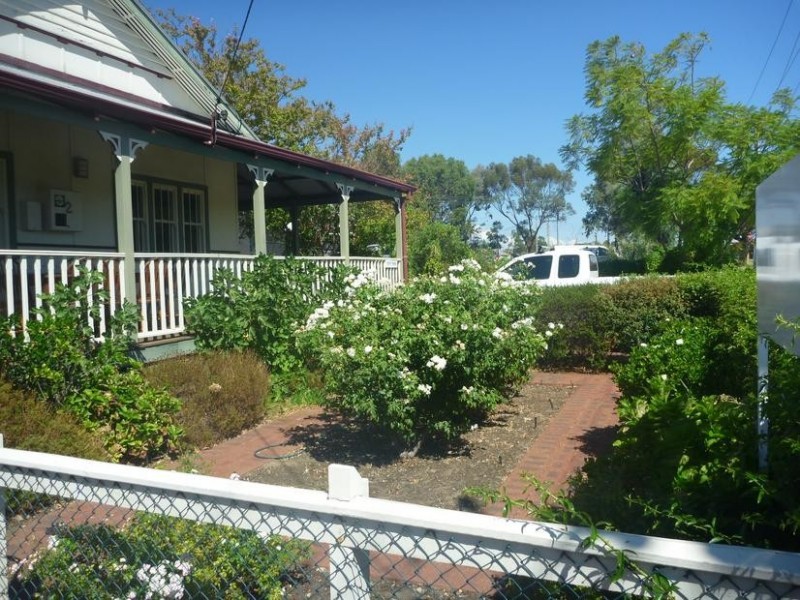 2 Harper Street, Woodbridge WA 6056