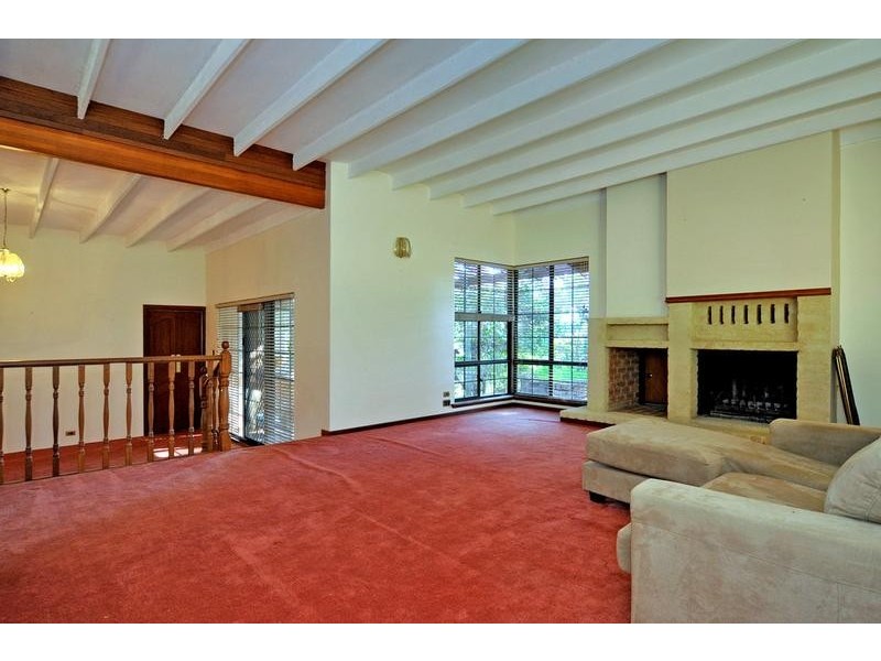 1220 Katharine Street, Helena Valley WA 6056