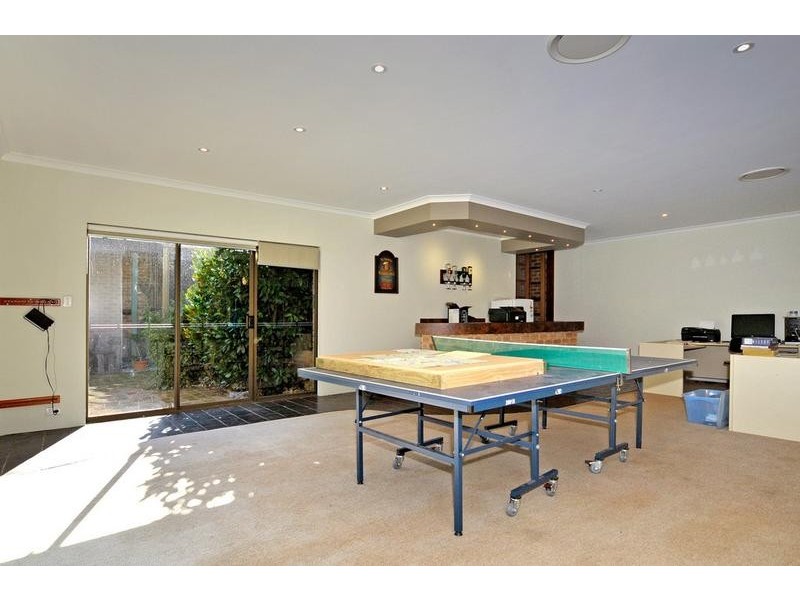 1220 Katharine Street, Helena Valley WA 6056