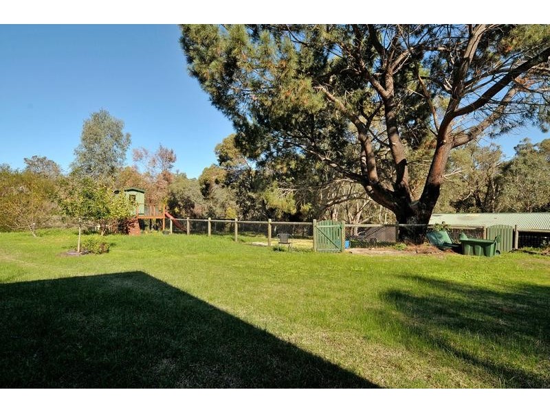 1220 Katharine Street, Helena Valley WA 6056