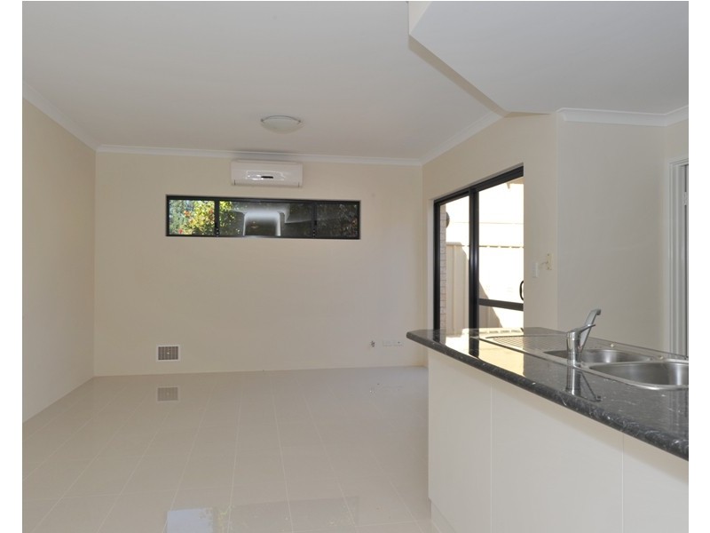 1/9 North Street, Midland WA 6056