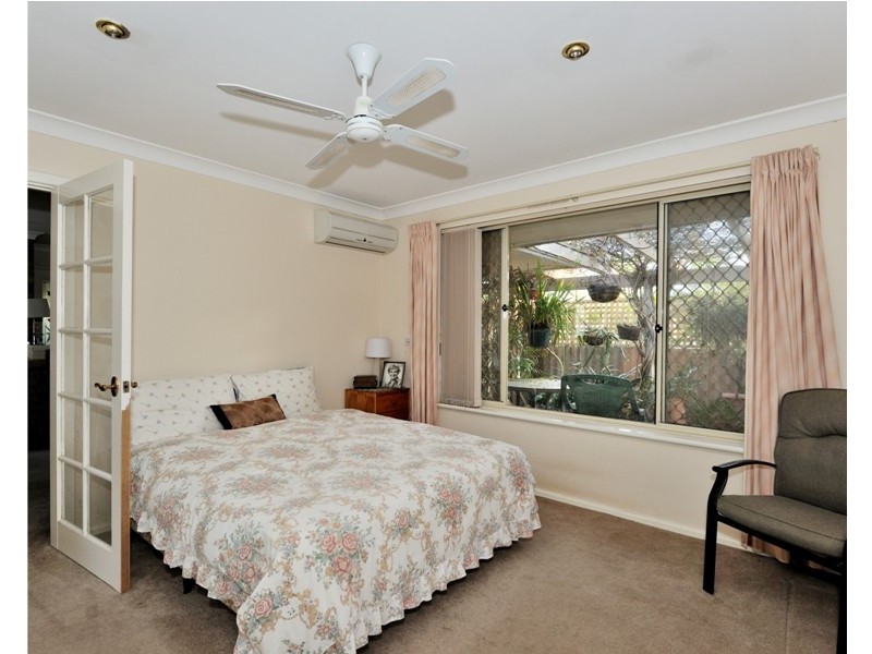 20B Robertson Street, Hazelmere WA 6055