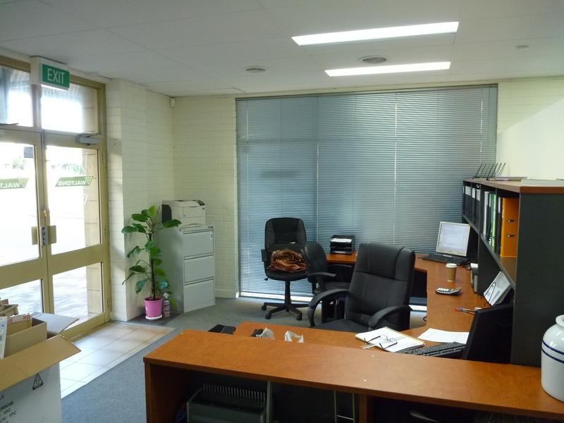 6A/27 Old Great Northern Highway, Midland WA 6056