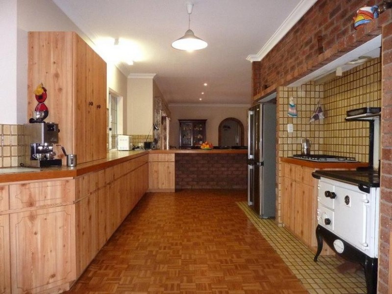 80 Burgess Road, Gidgegannup WA 6083