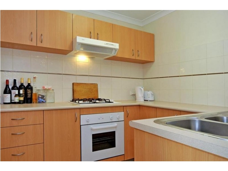 4/79 Sayer Street, Midland WA 6056