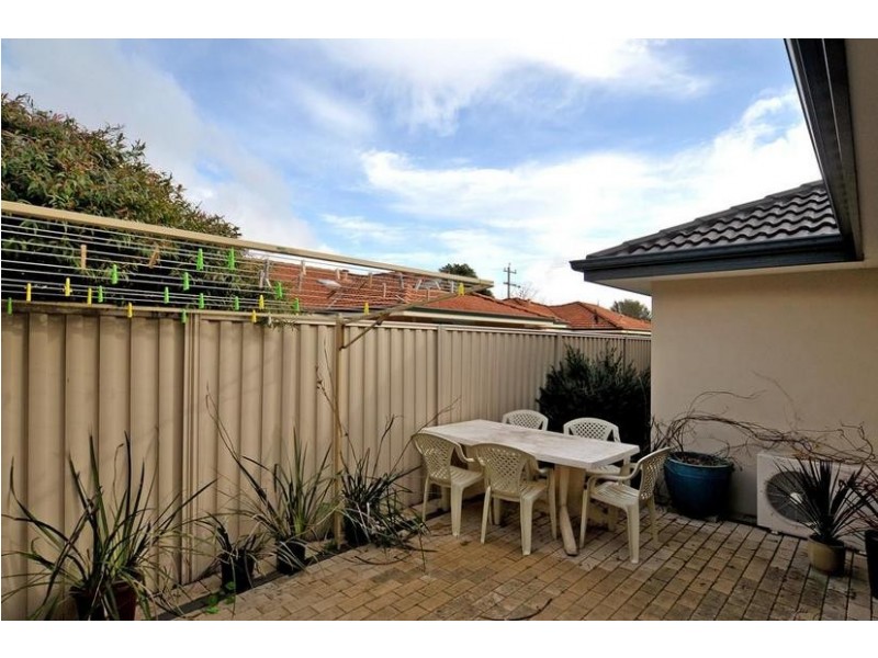 4/79 Sayer Street, Midland WA 6056