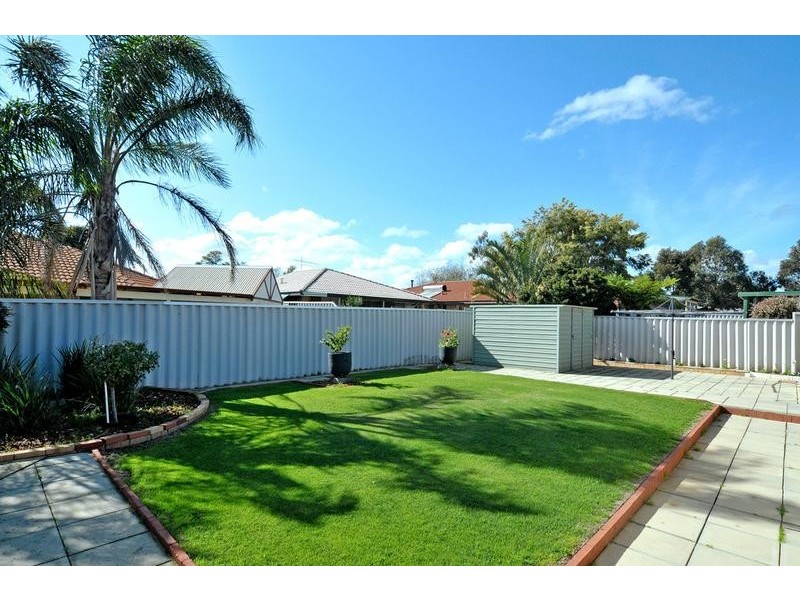 33 Inquirer Lane, Stratton WA 6056