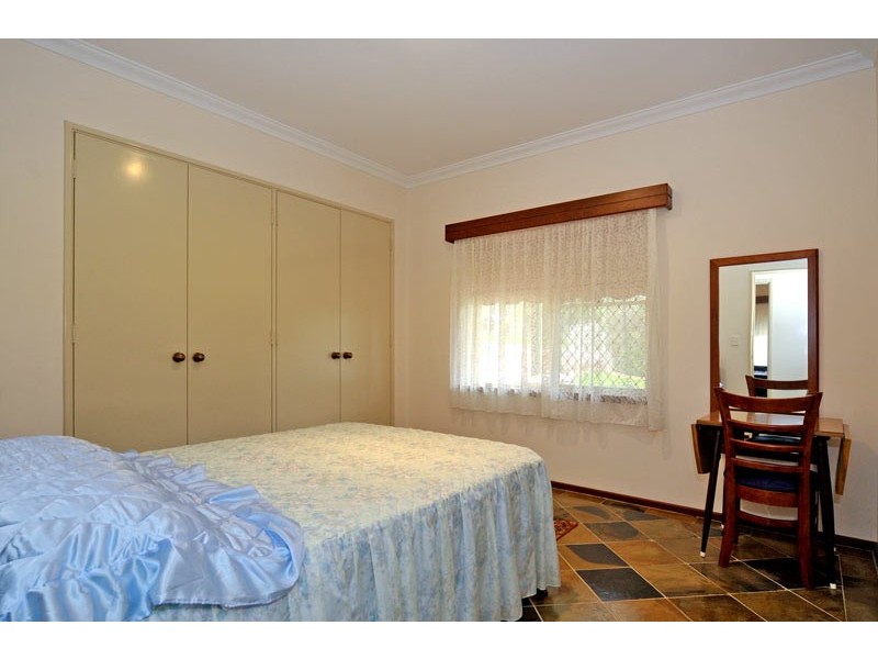 6 Hilltop Close, Mahogany Creek WA 6072