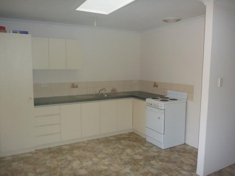 8/2 Frederic Street, Midland WA 6056