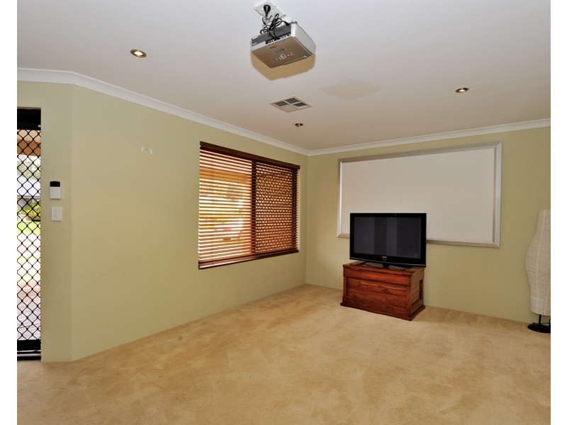 44 Whitegum Drive, Jane Brook WA 6056