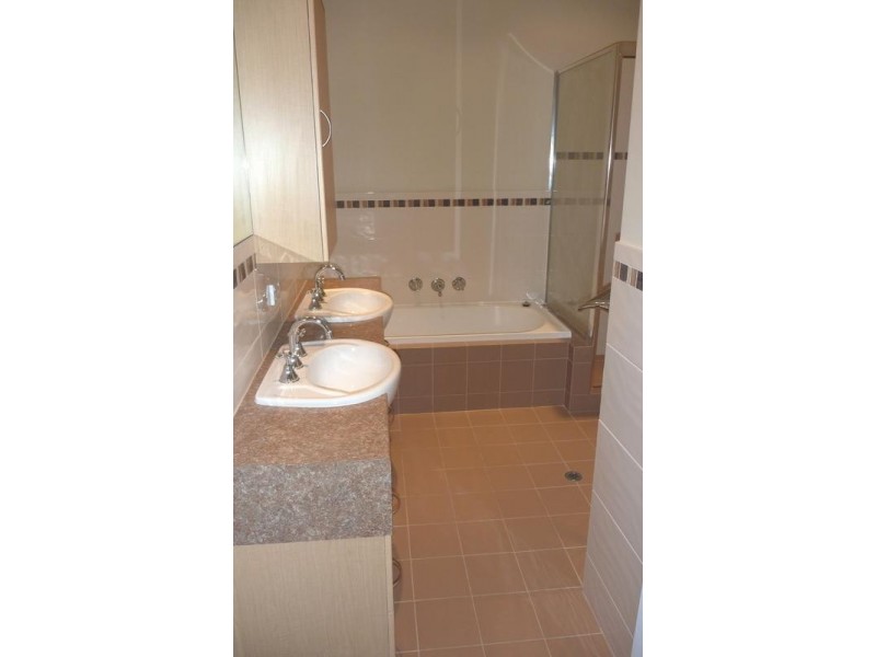 3/26 The Crescent, Midland WA 6056