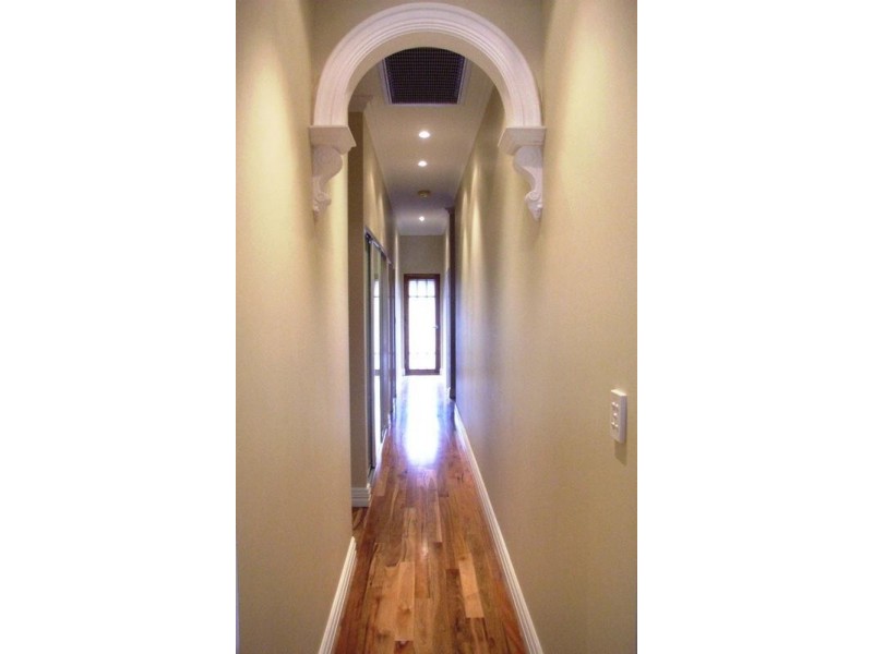 3/26 The Crescent, Midland WA 6056