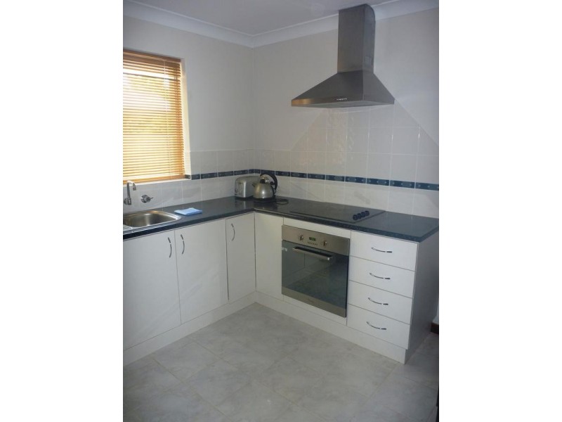 36 John Street, Midland WA 6056