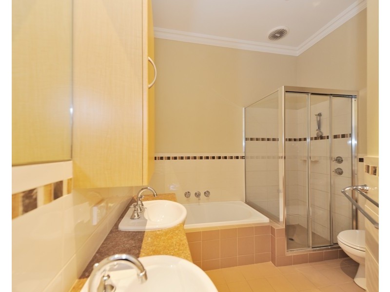 3/26 The Crescent, Midland WA 6056