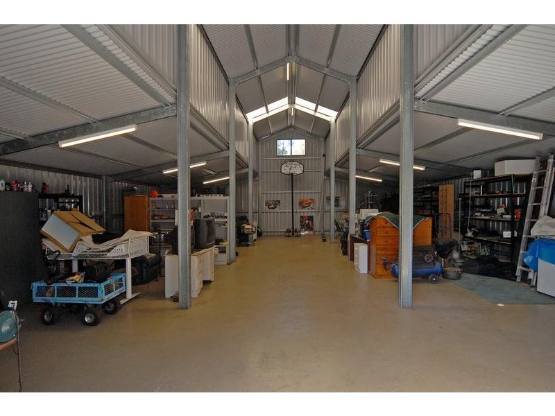 66 Dinsdale Road, Gidgegannup WA 6083