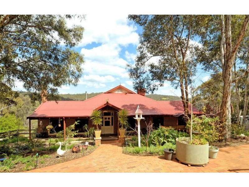 729 Reen Road, Gidgegannup WA 6083