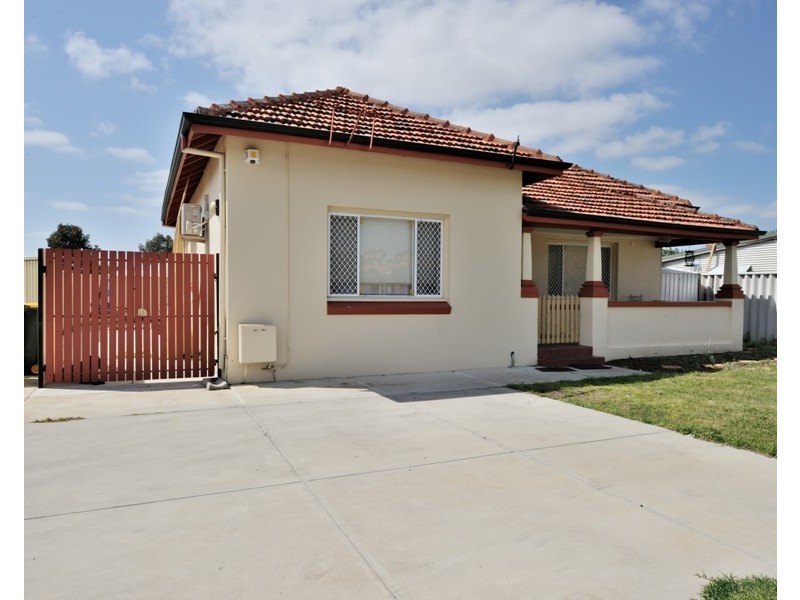 38 Margaret Street, Midland WA 6056