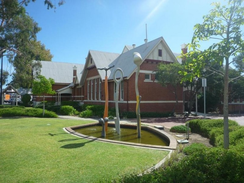 35 Victoria Street, Midland WA 6056