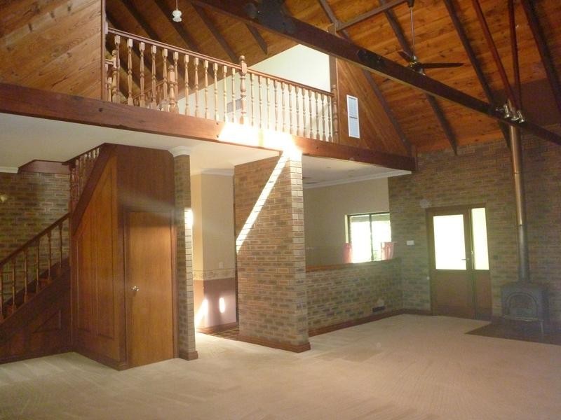 2005 Helena Valley Road, Helena Valley WA 6056