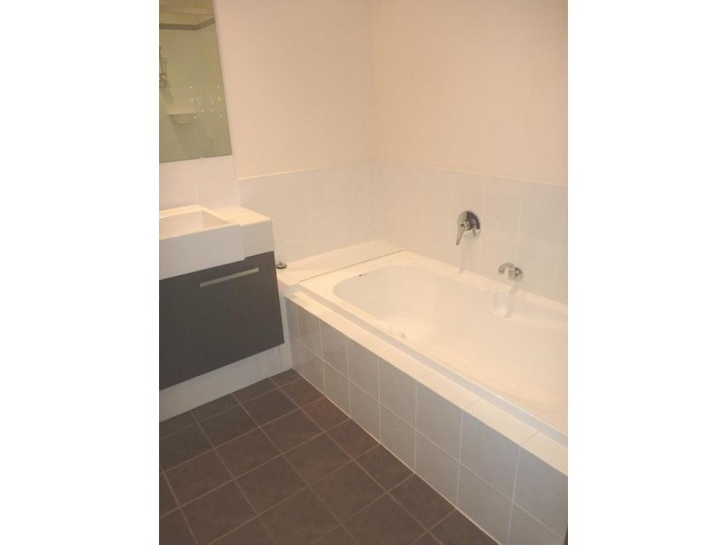 4/36 The Crescent, Midland WA 6056