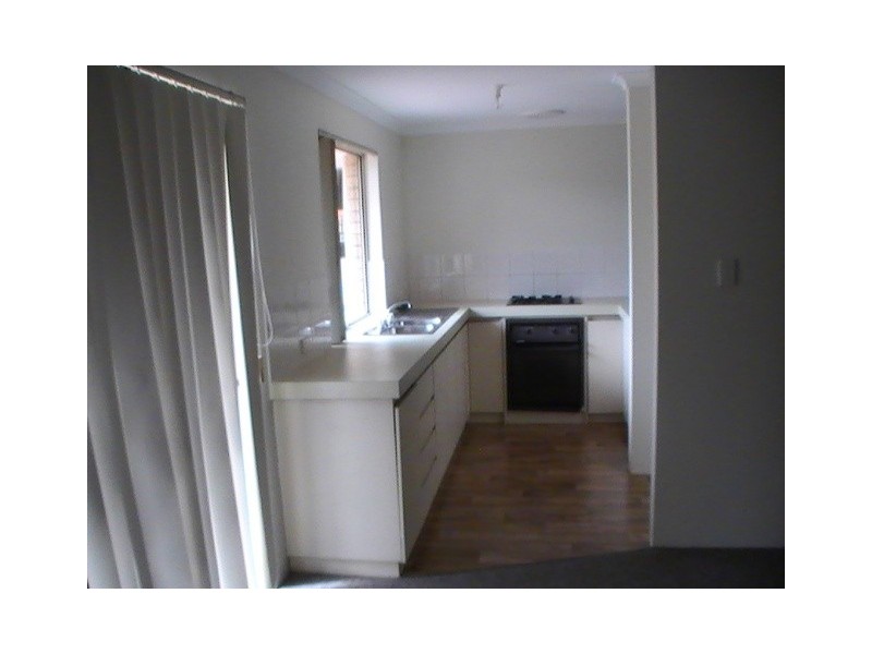 3/5 Charles East Street, Midland WA 6056