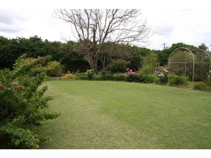 32 Dale Road, Middle Swan WA 6056