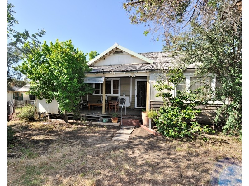 2 Alice Street, Bellevue WA 6056